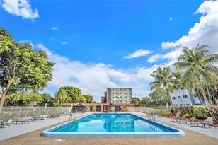 1201 Hillcrest Ct, Hollywood, FL 33021 - Photo 40