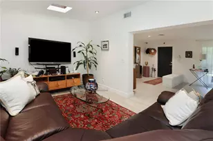 6221 SW 65th Ave, South Miami, FL 33143 - Photo 8