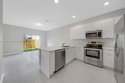 12926 NW 23rd Pl #12926, Miami, FL 33167 - Photo 10