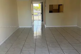 260 NW 107th Ave, Miami, FL 33172 - Photo 2