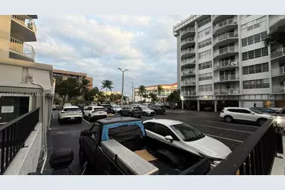 16740 NE 9th Ave #807, North Miami Beach, FL 33162 - Photo 34