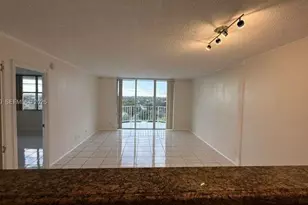 16740 NE 9th Ave, North Miami Beach, FL 33162 - Photo 2