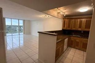16740 NE 9th Ave, North Miami Beach, FL 33162 - Photo 14