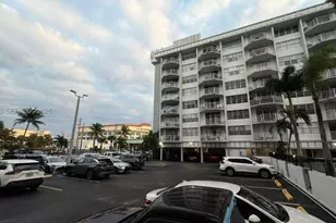 16740 NE 9th Ave, North Miami Beach, FL 33162 - Photo 32