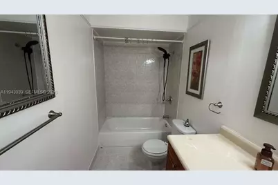 16740 NE 9th Ave #807, North Miami Beach, FL 33162 - Photo 26