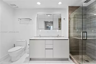 1010 Brickell Ave, Miami, FL 33131 - Photo 18