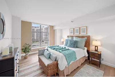 19101 NE Mystic Pointe Drive #901, Aventura, FL 33180 - Photo 18