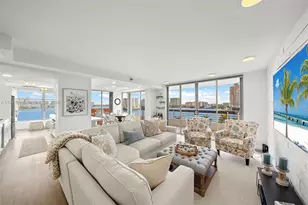 19101 NE Mystic Pointe Dr, Aventura, FL 33180 - Photo 2