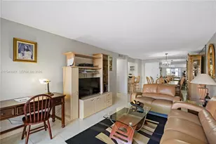 4670 W 13th Ln, Hialeah, FL 33012 - Photo 2