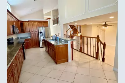 1540 SW 171st Ter, Pembroke Pines, FL 33027 - Photo 12