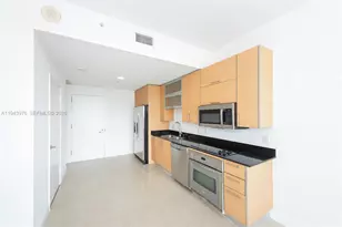 60 SW 13th St, Miami, FL 33130 - Photo 10