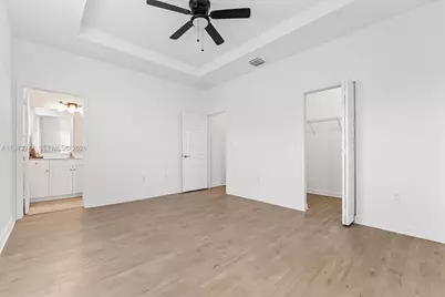 3386 W 106th Ter, Hialeah, FL 33018 - Photo 24