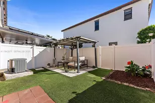 3386 W 106th Terrace, Hialeah, FL 33018 - Photo 18