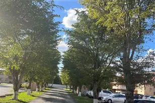 260 NW 107th Ave, Miami, FL 33172 - Photo 8