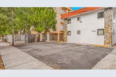1345 SW 3rd St, Miami, FL 33135 - Photo 4