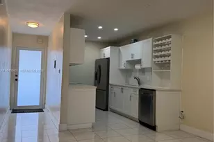 300 NE 191st St, Miami, FL 33179 - Photo 1