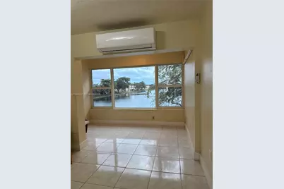 300 NE 191st St #219, Miami, FL 33179 - Photo 10