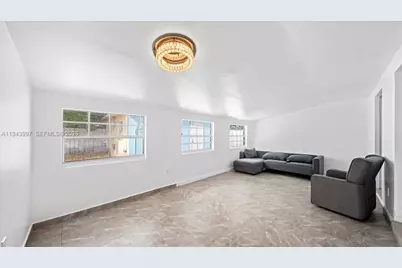 18502 NW 23rd Ct, Miami Gardens, FL 33056 - Photo 18