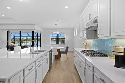 2715 Primrose Pl, Oakland Park, FL 33309 - Photo 12