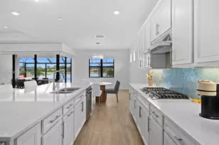 2715 Primrose Pl, Oakland Park, FL 33309 - Photo 12