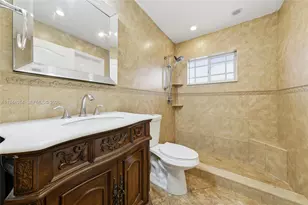 11025 W Okeechobee Rd, Hialeah Gardens, FL 33018 - Photo 14