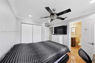 11025 W Okeechobee Rd, Hialeah Gardens, FL 33018 - Photo 12