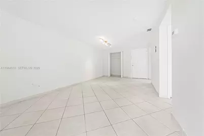 1975 Normandy Dr #206, Miami Beach, FL 33141 - Photo 4