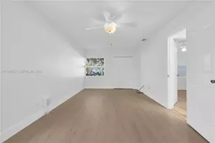 10514 SW 127th Ct, Miami, FL 33186 - Photo 20