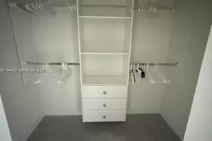 8286 NW 43 St, Doral, FL 33166 - Photo 22