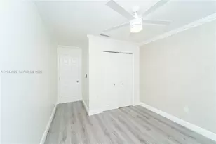 13932 Kendale Lakes Dr, Miami, FL 33183 - Photo 26