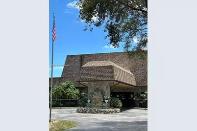 200 Berkley Rd #108, Hollywood, FL 33024 - Photo 32