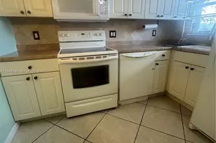 8590 Sunrise Lakes Blvd, Sunrise, FL 33322 - Photo 2