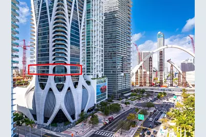 1000 Biscayne Blvd #TH1201, Miami, FL 33132 - Photo 4