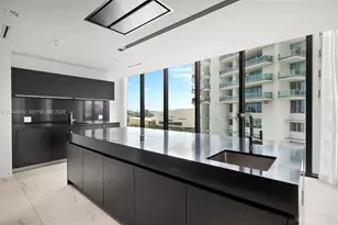 1000 Biscayne Blvd, Miami, FL 33132 - Photo 32