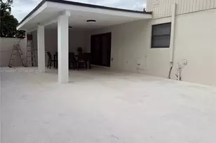 9300 SW 7th Ln, Miami, FL 33174 - Photo 14