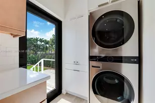 6356 SW 14th St, West Miami, FL 33144 - Photo 22