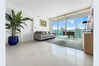 1800 N Bayshore Dr #1810, Miami, FL 33132 - Photo 2