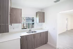 2620 SW 9th St, Miami, FL 33135 - Photo 10