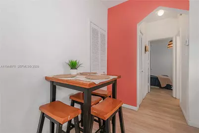 530 15th St #104, Miami Beach, FL 33139 - Photo 12