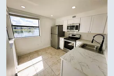 1044 S Independence Dr #1044C, Homestead, FL 33034 - Photo 12