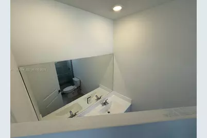 116 SE 11th Ct, Florida City, FL 33034 - Photo 6