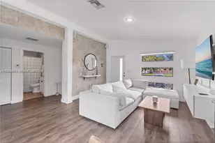 944 NW 64th St, Miami, FL 33150 - Photo 2