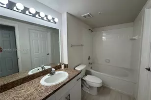 11700 SW 2nd St, Pembroke Pines, FL 33025 - Photo 14