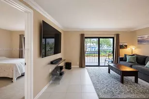 4013 N Ocean Dr, Lauderdale by the Sea, FL 33308 - Photo 2