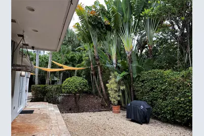2301 S Miami Ave, Miami, FL 33129 - Photo 24