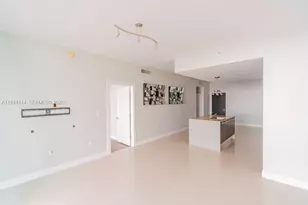 900 Biscayne Blvd, Miami, FL 33132 - Photo 2