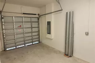 2750 SE 24th Terrace, Homestead, FL 33035 - Photo 10