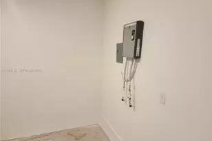 2750 SE 24th Terrace, Homestead, FL 33035 - Photo 10