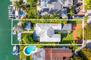 950 S Shore Dr, Miami Beach, FL 33141 - Photo 1