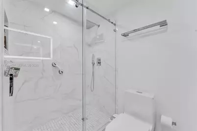 701 Brickell Key Blvd #1506, Miami, FL 33131 - Photo 18